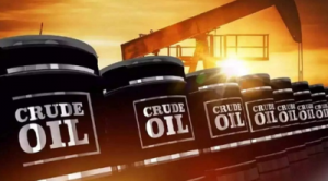 कच्चा तेल 83 डॉलर प्रति बैरल के करीब, पेट्रोल-डीजल क...