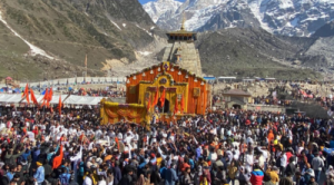 चार धाम यात्राः मंदिर परिसर की 50 मीटर परिधि में वी...