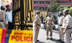 दिल्ली के स्कूलों में बम की धमकी पर गृह मंत्रालय ने कहा, घबराने की जरूरत नहीं    